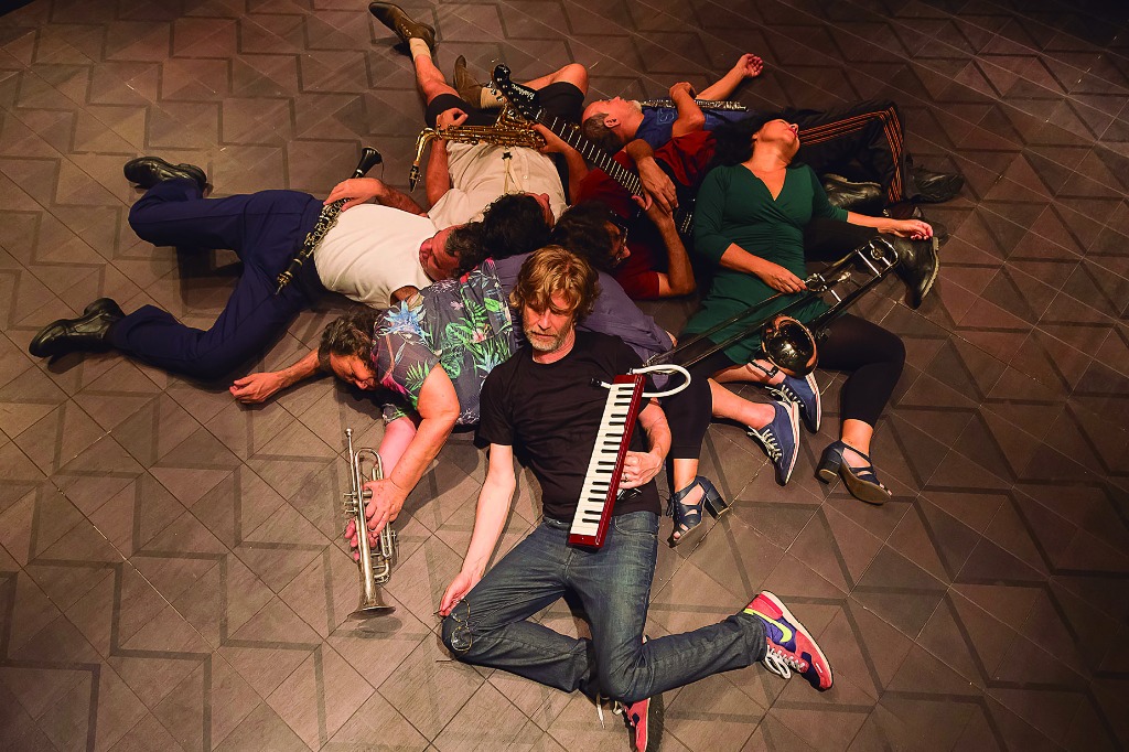 Pág 12A - espetáculo Nós - Foto - Guto Muniz (3).jpg