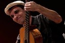 O duo formado pelos músicos Cledinaldo Júnior e Eduardo Fiorussi apresentam um recital de violão e cordas dedilhadas