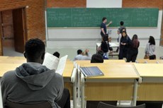 Percentual de pretos e pardos que conseguiram concluir cursos de graduação é quatro vezes maior após 15 anos