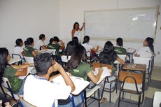 94% dos alunos considera a faculdade importante, enquanto 40% a consideram como porta de entrada para o mercado de trabalho