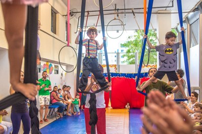 O início das aulas está previsto para o dia 11 de março para as turmas de crianças