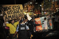Manifestantes protestavam em julho de 2015 pelos dois anos da morte de Amarildo