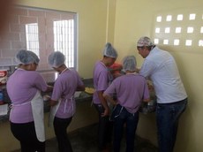 A profissionalização é uma prática inclusiva capaz de proporcionar ao adolescente em conflito com a lei a superação de sua situação de exclusão social