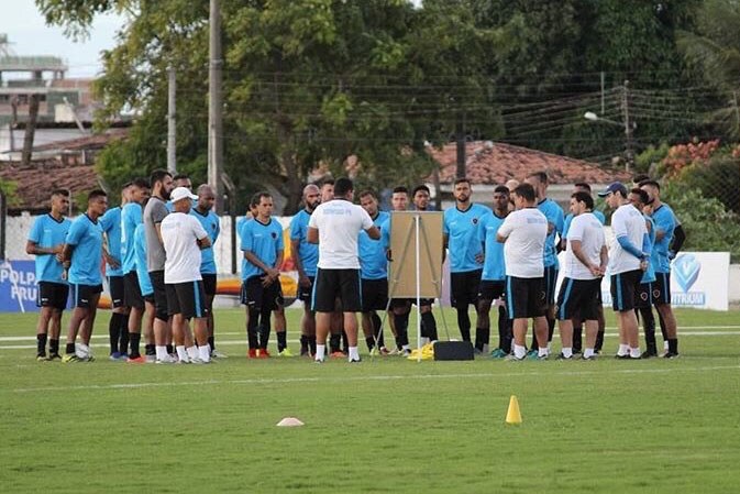 BOTAFOGO.jpg BOTAFOGO.jpg