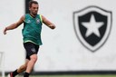 O argentino Walter Montillo volta ao Brasil como principal reforço do Botafogo para a temporada 2017