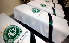 O cortejo de 50 corpos deixou a cidade de Medellín ontem e deve chegar ao Brasil na manhã de hoje 