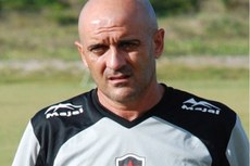 O dirigente do Botafogo, Itamar Schulle, pretende corrigir os erros e levar a equipe à Serie B do Campeonato Brasileiro