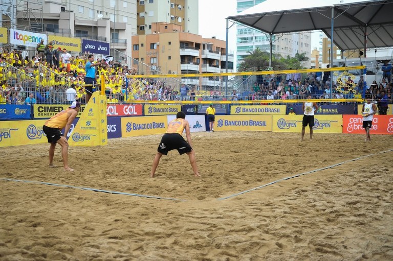 Vôlei masculino.jpg Vôlei masculino.jpg
