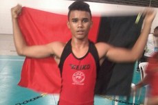 Luan Lima é aluno da Escola Francisca Moura e venceu na luta olímpica, pela categoria médio