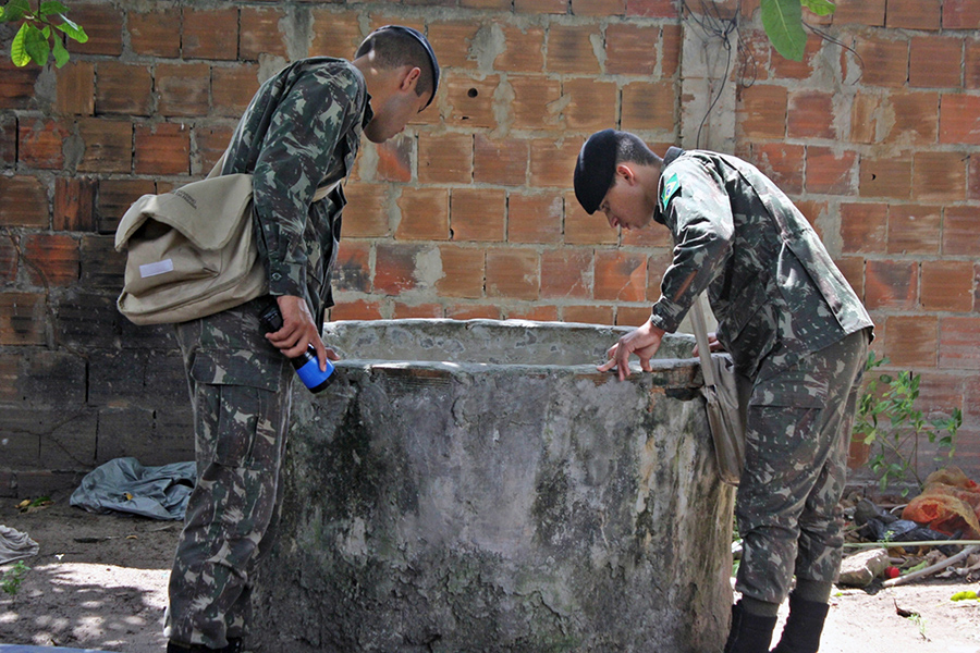 ses acoes contra o mosquito do aedes aegypti em 5 bairros de santa rita foto ricardo puppe (7).JPG