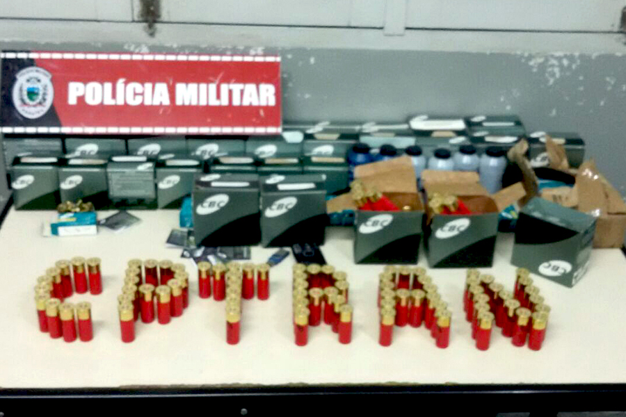 Polícia Militar apreende mais de 3 mil munições durante blitz em Campina Grande (1).jpg
