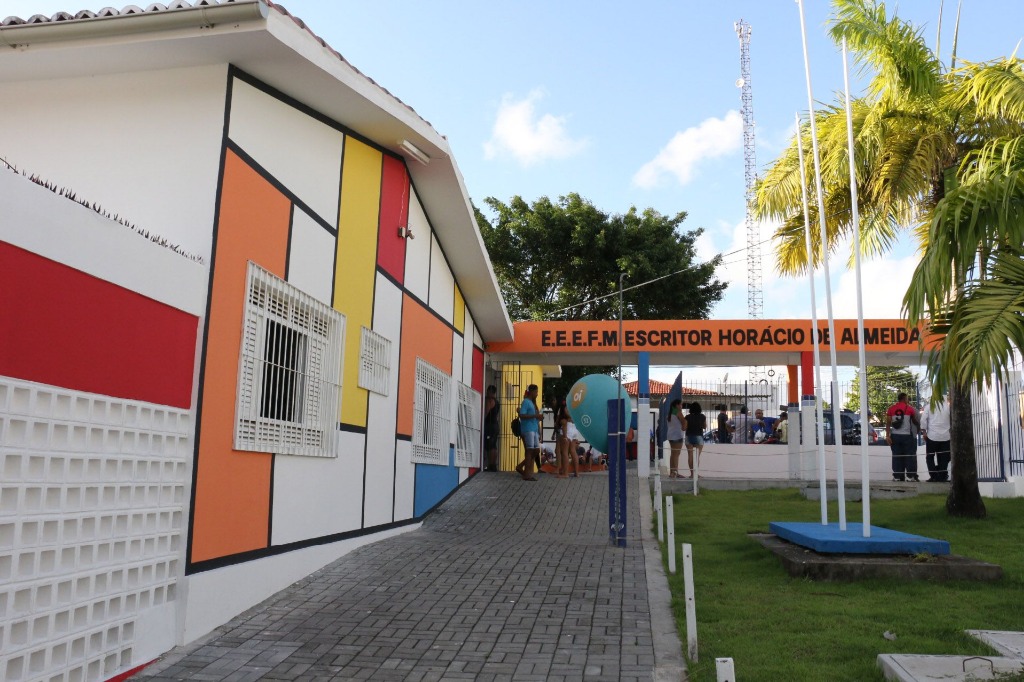 20-02-2018-F-escola-2.jpg