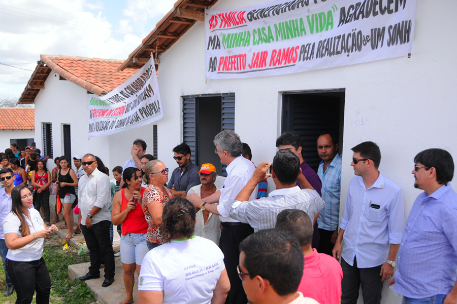 ricardo entrega casa do programa minha casa minha vida em caturite foto jose marques (6).jpg