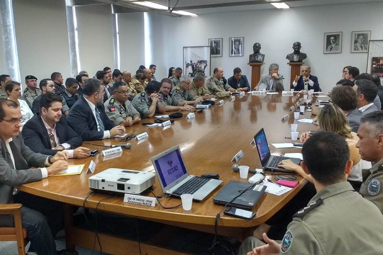 ricardo faz reuniao de monitoramento em campina_foto wagner varela (1).jpg