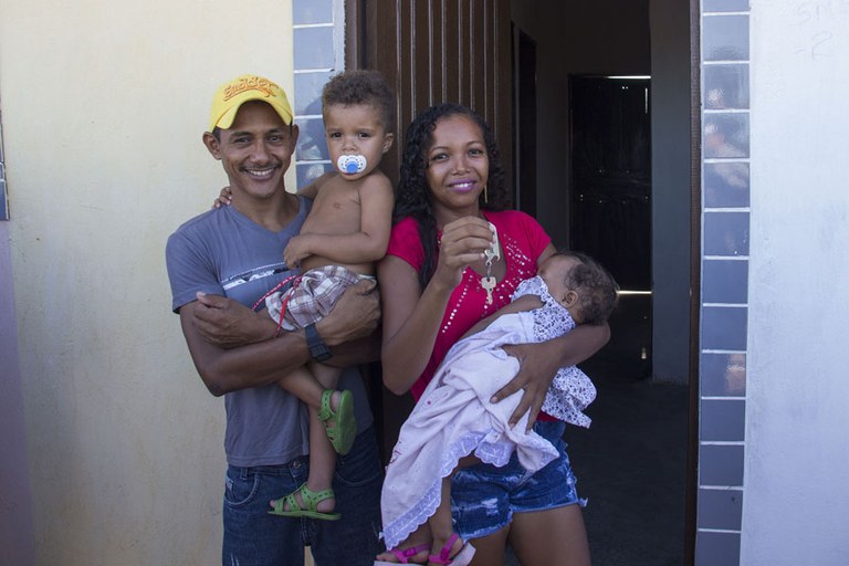 18_03_16 entrega de casas_fotos_alberi pontes 20.jpg