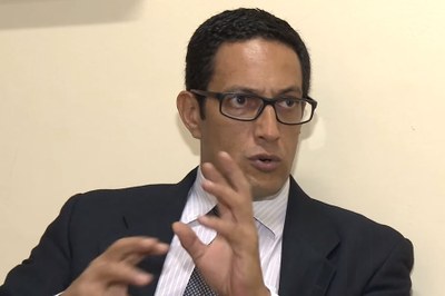 Para José Artigas, Bolsonaro deveria estar preso por crime de intolerância 