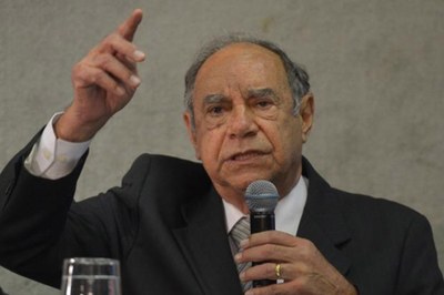 Apesar de a tortura ser crime imprescritível, Ustra morreu sem ter sido julgado