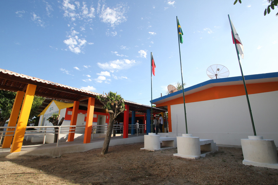 ricardo entrega reforma da escola de santa helena foto francisco franca (4).JPG