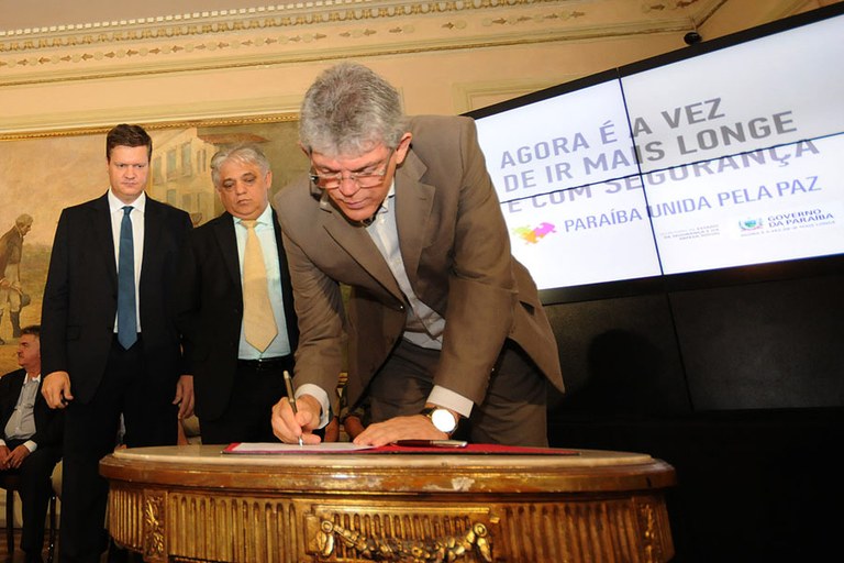 ricardo radio seds pb foto jose marques (1).jpg