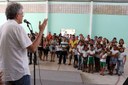 "Os filhos do povo também merecem boas oportunidades de ensino para no futuro poderem disputar em nível de igualdade com qualquer pessoa", disse o governador