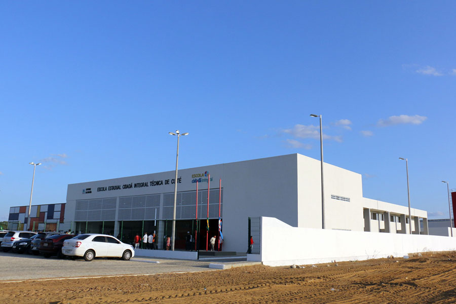 escola tecnina de  cuite foto franisco frança secom pb (1).JPG