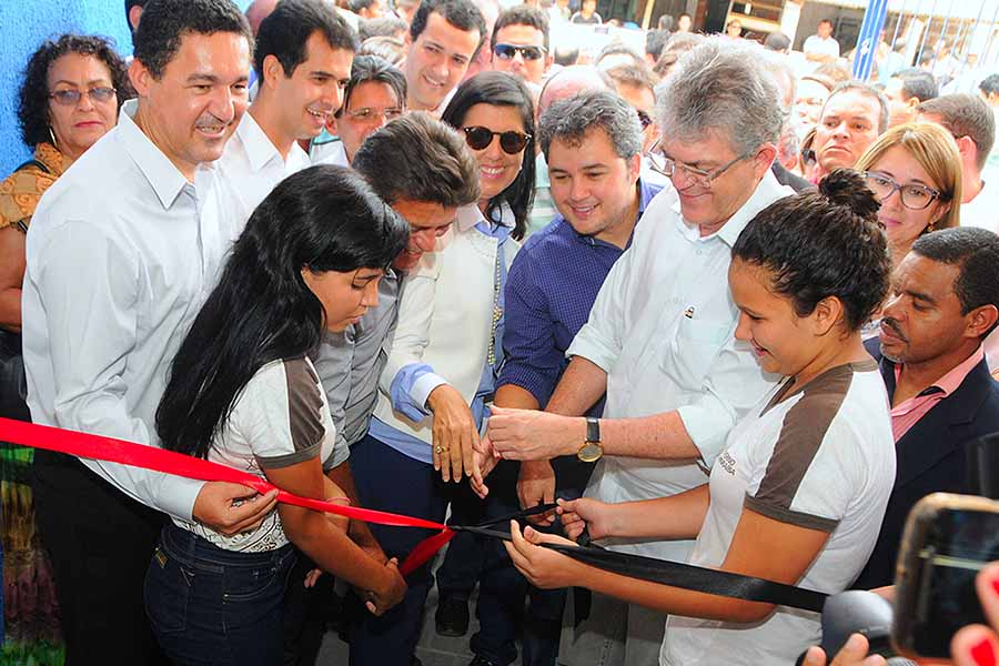 ricardo inaugura escola cidada em santa rita_foto jose marques (1) (1).jpg