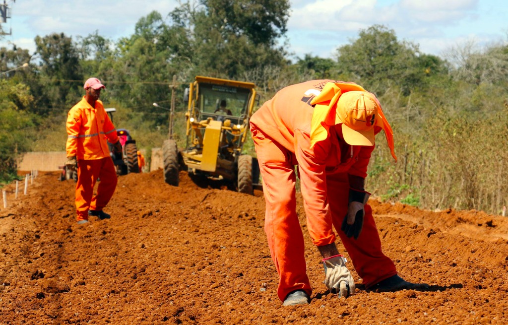 ricardo visita obras estrada de jenipapo foto francisco franca (1).JPG