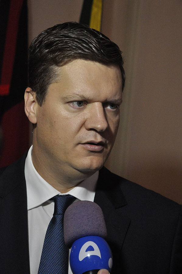 2 Elton Borgonovo.jpg