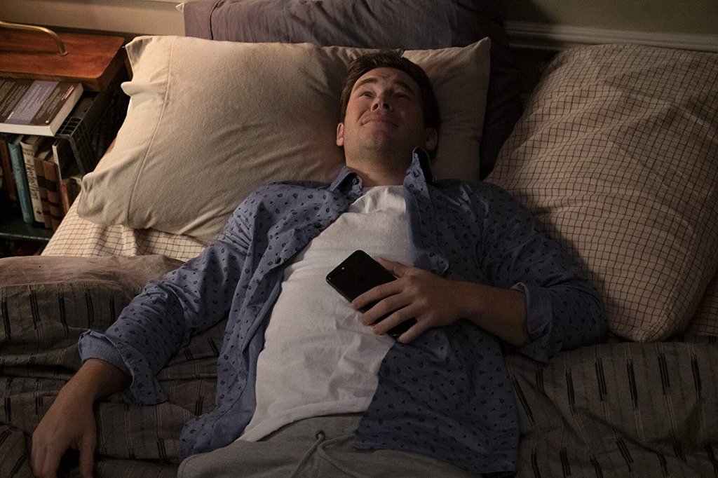 'Jinx' - assistente virtual ciumenta e possessiva transforma a vida de seu dono em um inferno.jpg