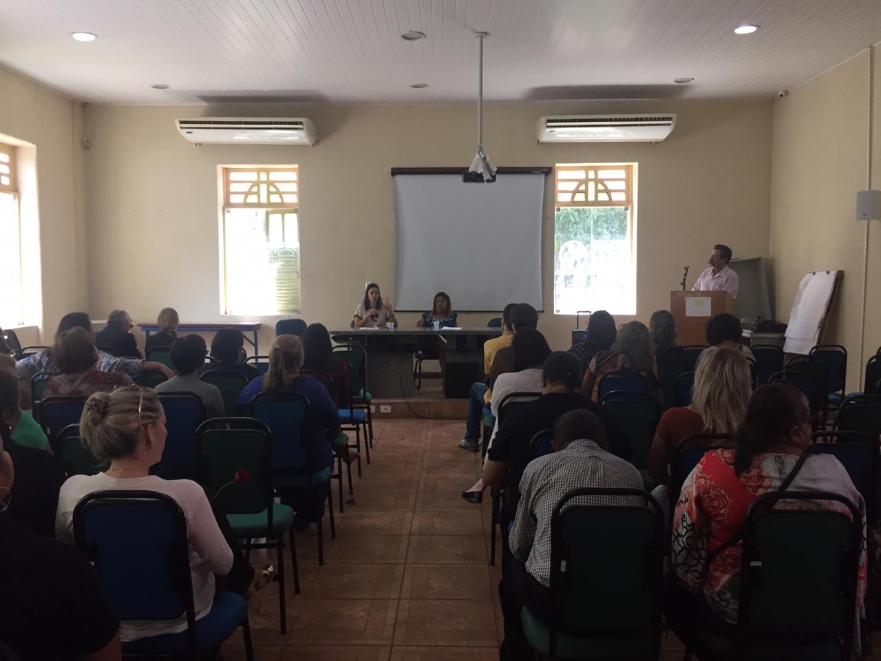 Solenidade em homenagem às mulheres