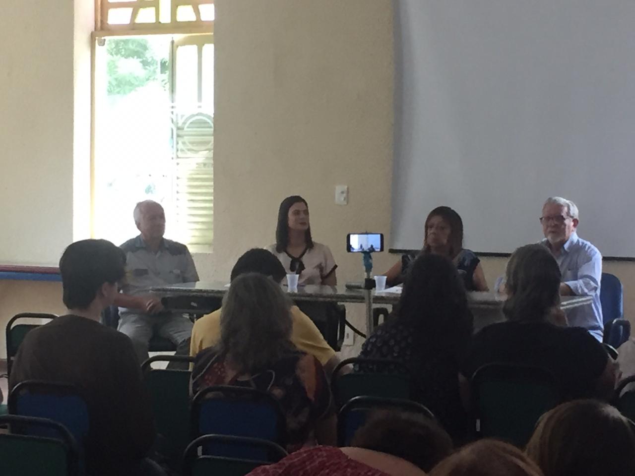 Solenidade em homenagem às mulheres