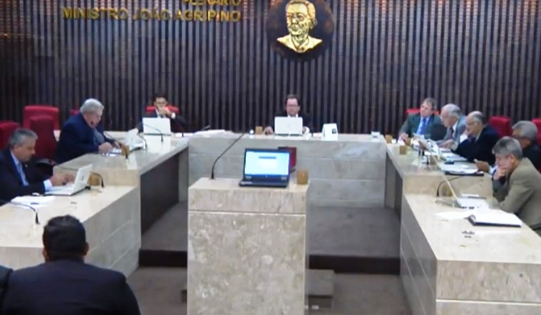 Pleno - 17 10 18.jpg