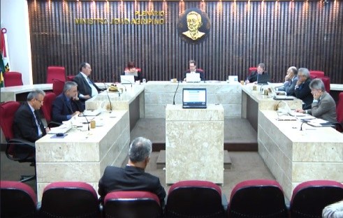 SESSÃO - PLENO 27 11 18.jpg