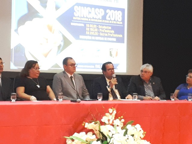 ANDRE-SIMPÓSIO5-CRC.jpg