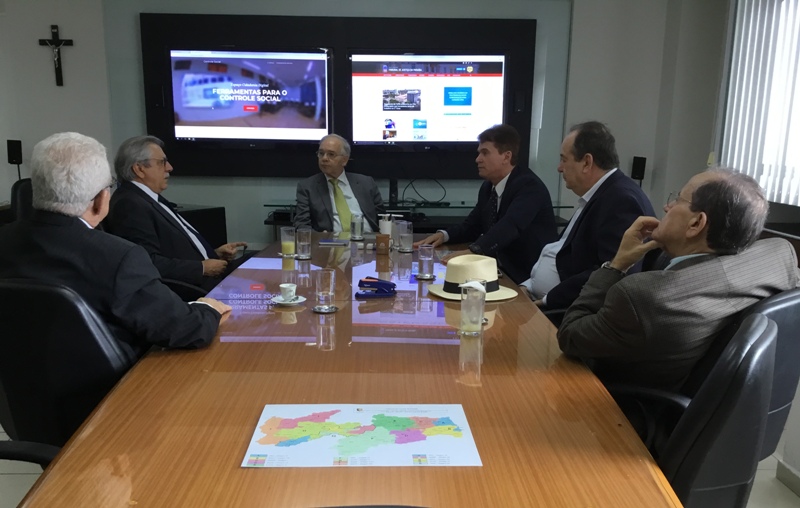 Reunião TCE e TJ.JPG