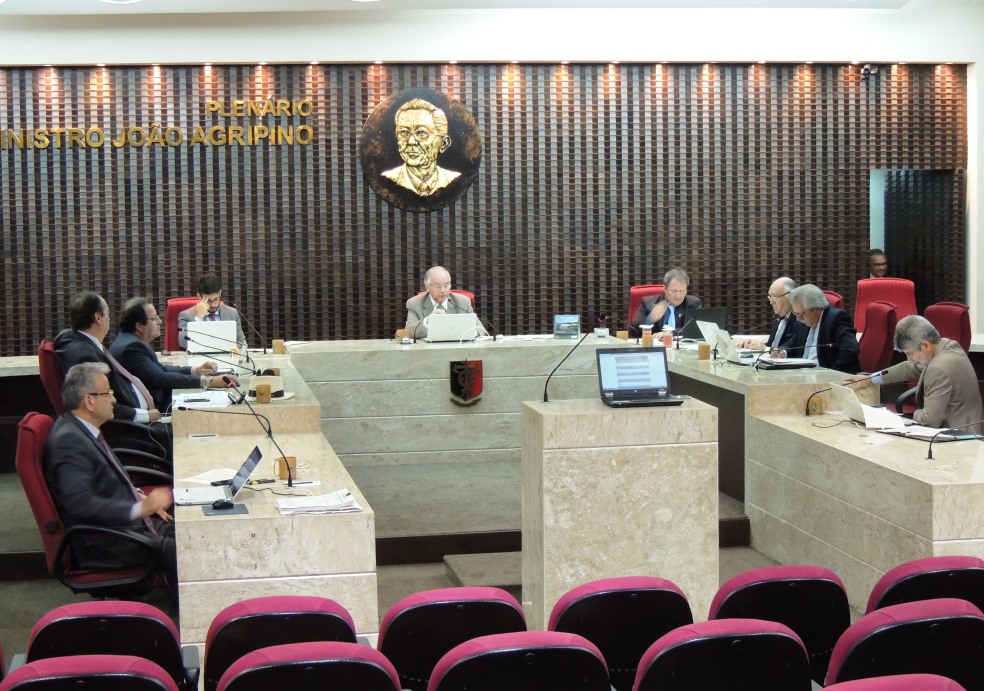 sessão 27 03 19 camara1- para 22 05 2019.JPG